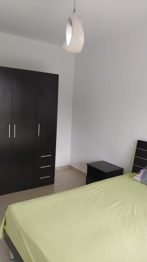 Villa John Flic en Flac Екстер'єр фото