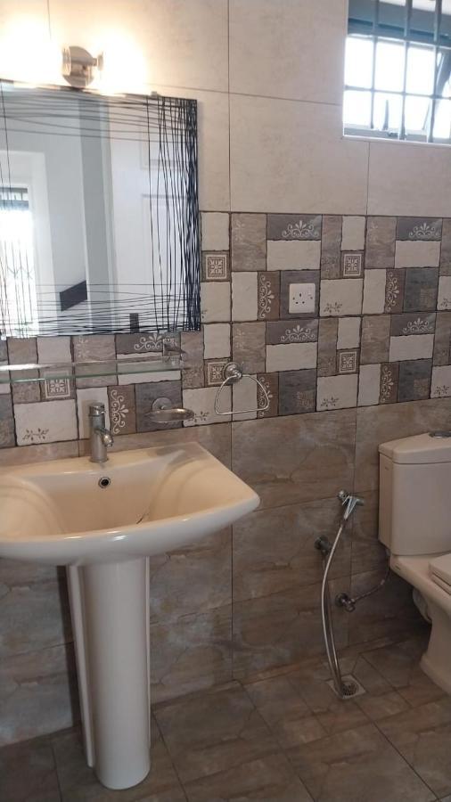 Villa John Flic en Flac Екстер'єр фото